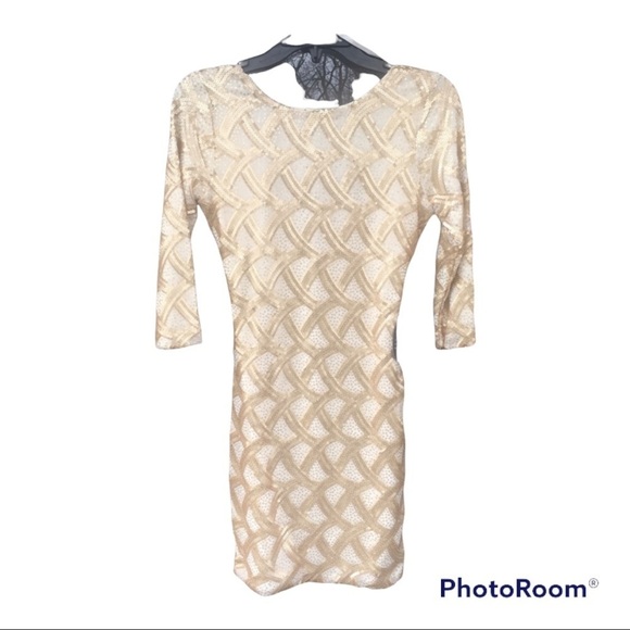 🆕 Women’s New As U Wish Gold Sequin Mini Dress - Picture 1 of 6